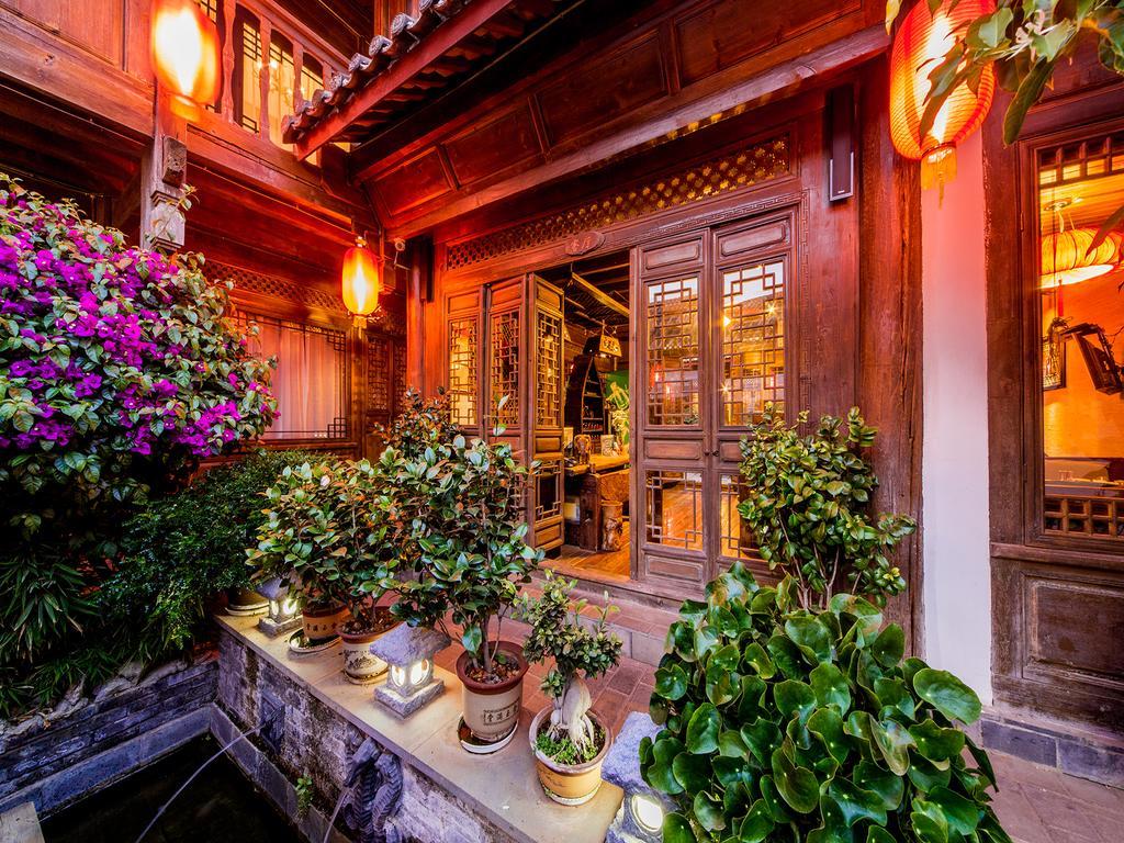Old Tree Boutique Guesthouse Lijiang  Exteriör bild