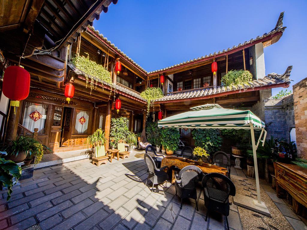 Old Tree Boutique Guesthouse Lijiang  Exteriör bild