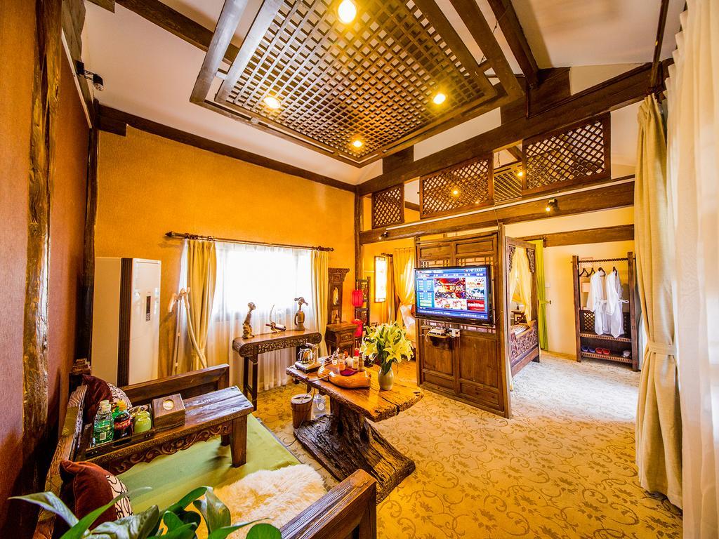 Old Tree Boutique Guesthouse Lijiang  Exteriör bild