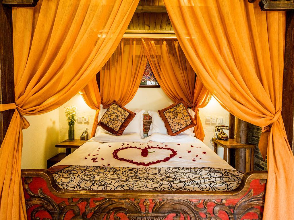 Old Tree Boutique Guesthouse Lijiang  Exteriör bild