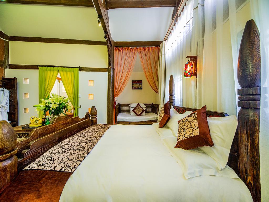 Old Tree Boutique Guesthouse Lijiang  Exteriör bild