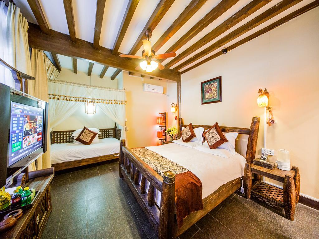Old Tree Boutique Guesthouse Lijiang  Exteriör bild